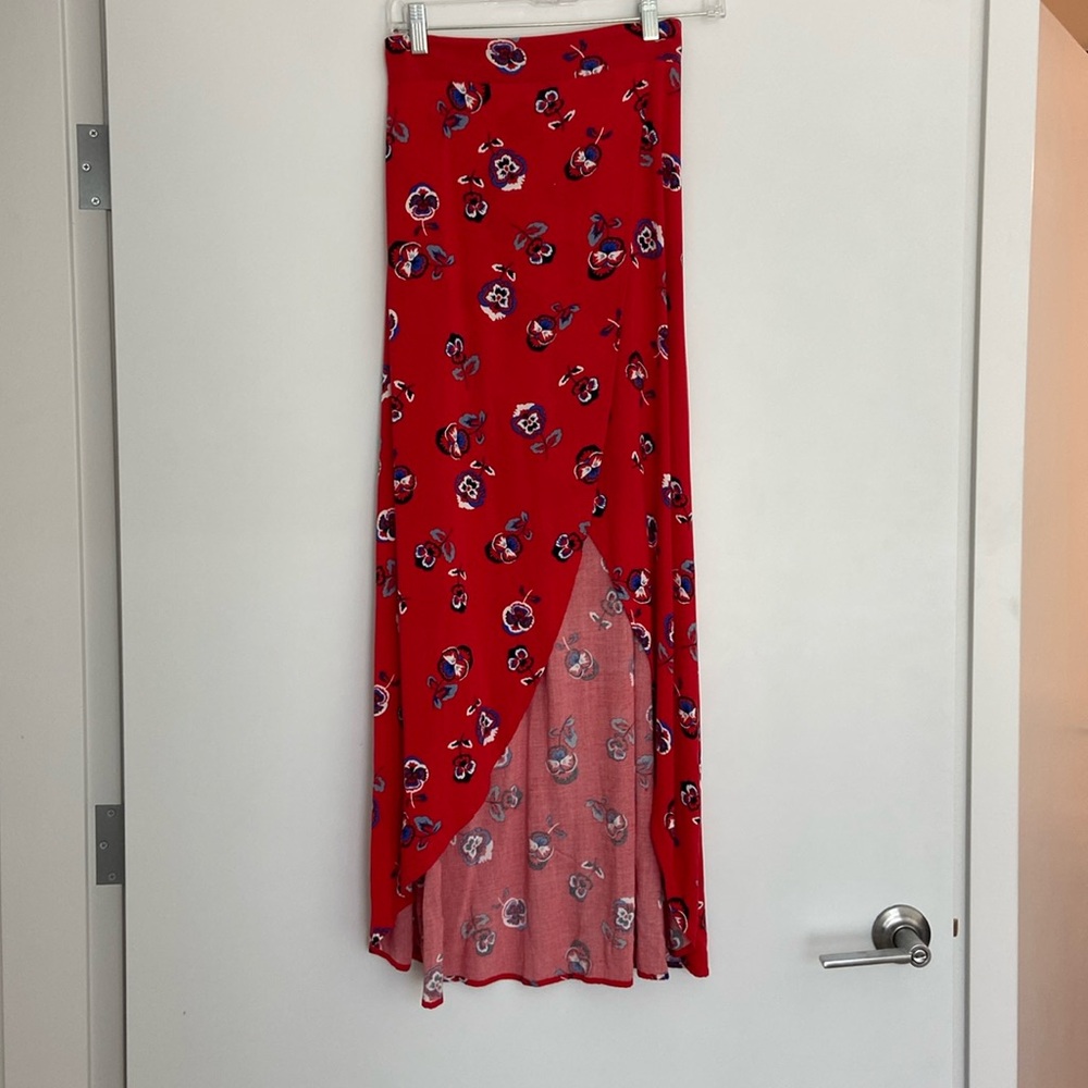 Red skirt